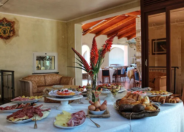 Il Borgo Degli Ulivi 3* 소르소