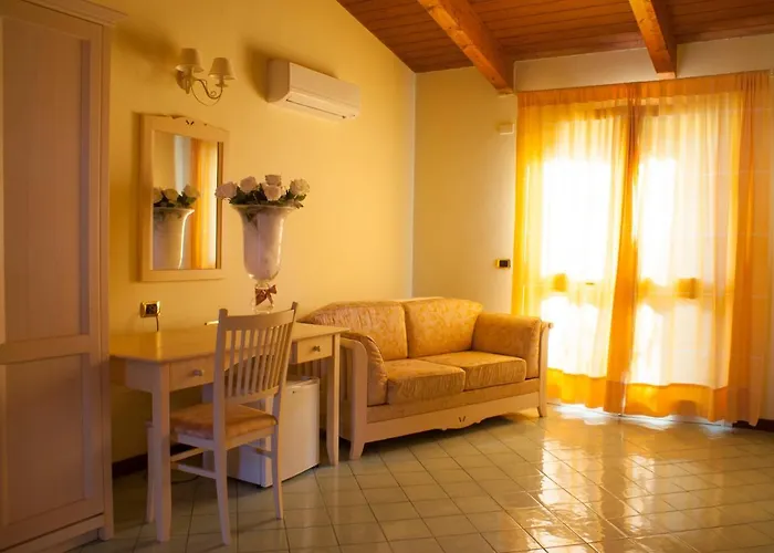 Hotel Il Borgo Degli Ulivi