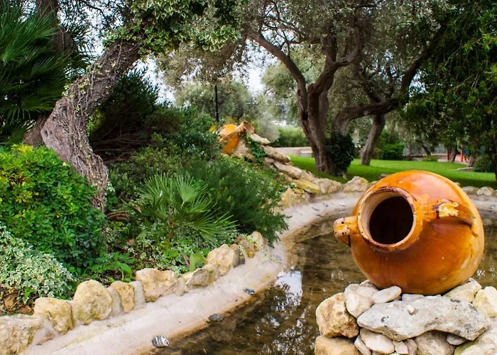 Il Borgo Degli Ulivi 3* 소르소